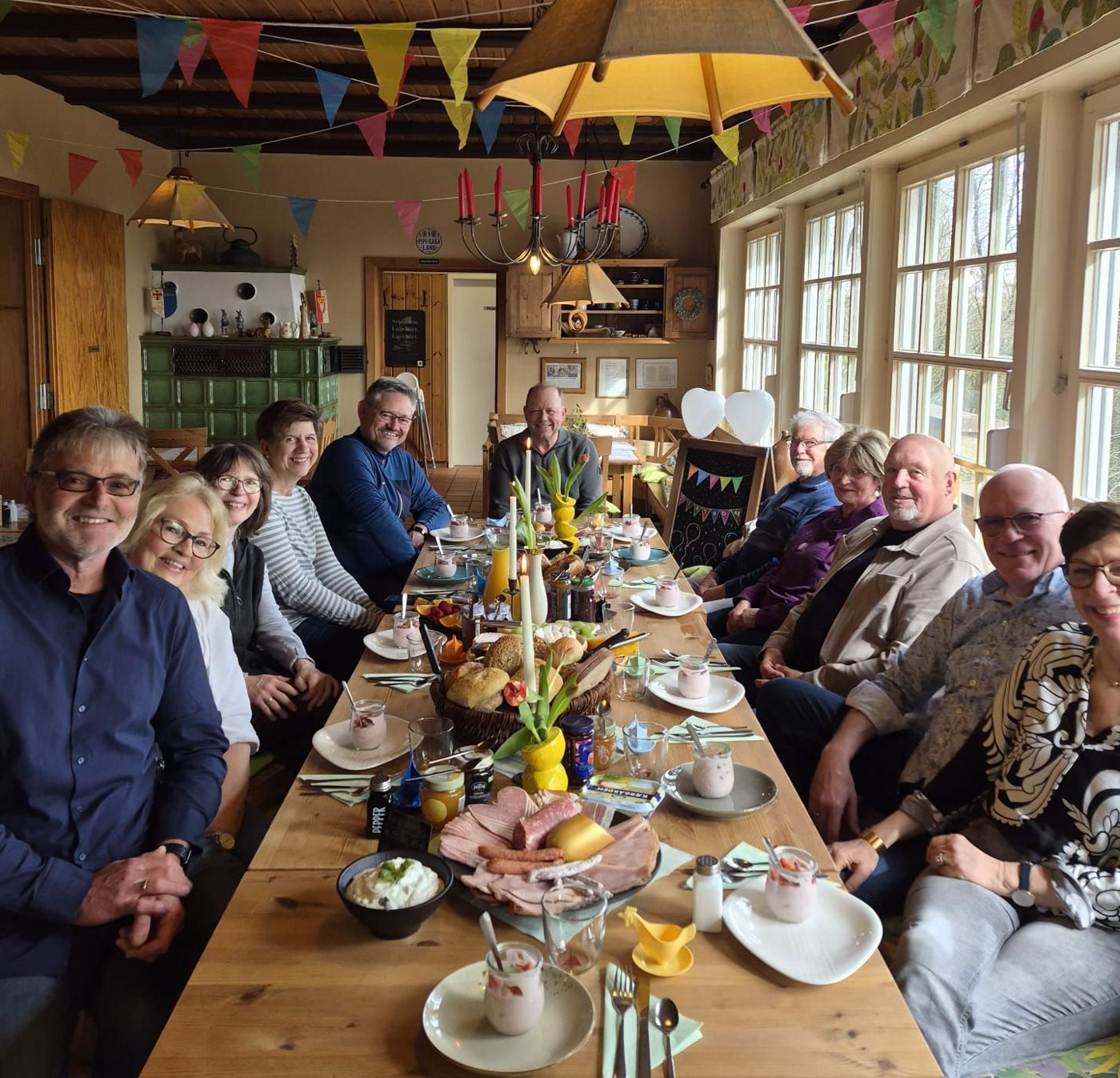 Gruppe in der Gastronomie Süntelturm